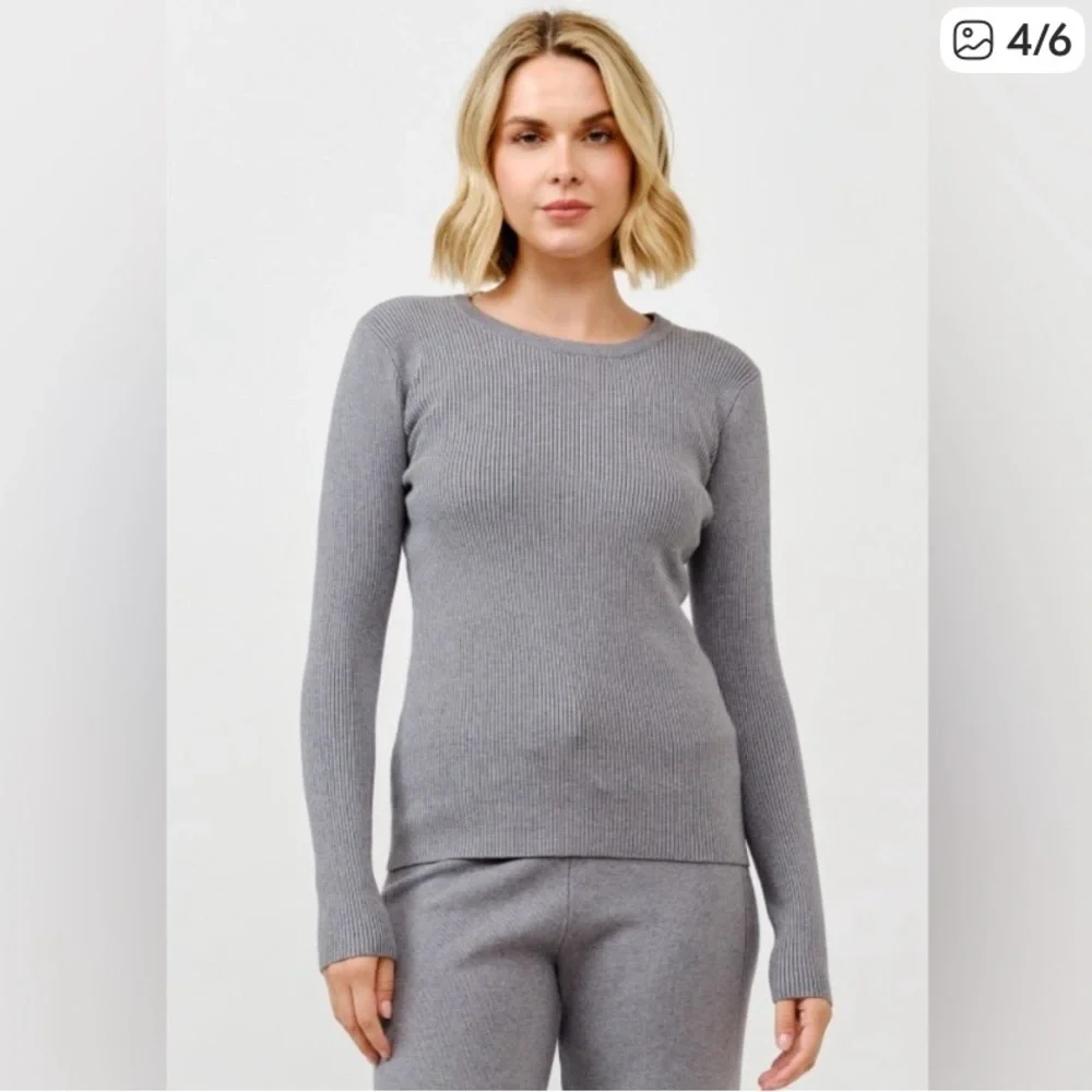 Cielo Silver Ribbed Knit Top - Picture 6 of 7